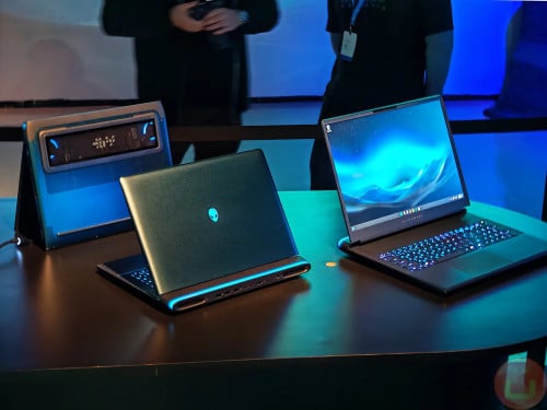Alienware 18 Area 51 Ultra 9-275Hx | Ram: 32GB| SSD: 2TB| 18" QHD 300Hz RTX 5070Ti 12GB New