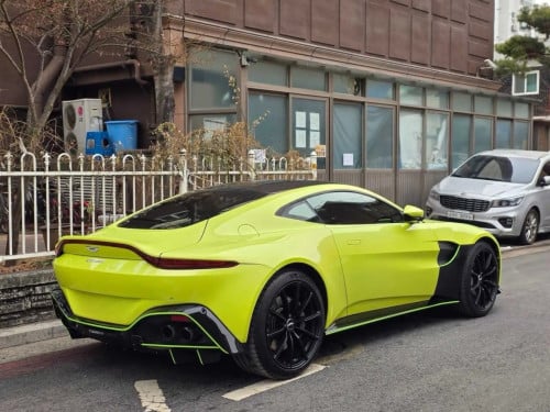 Aston Martin Vantage 4.0 V8 2018