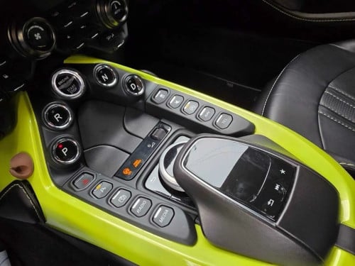 Aston Martin Vantage 4.0 V8 2018