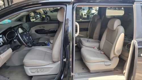 Car for rent at Phnom Penh and Sihanoukville