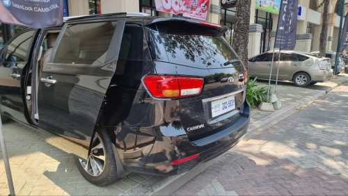 Car for rent at Phnom Penh and Sihanoukville