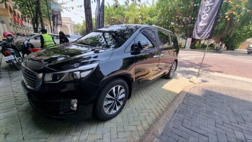 Car for rent at Phnom Penh and Sihanoukville