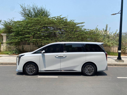 Car for rent at Sihanoukville and Phnom Penh