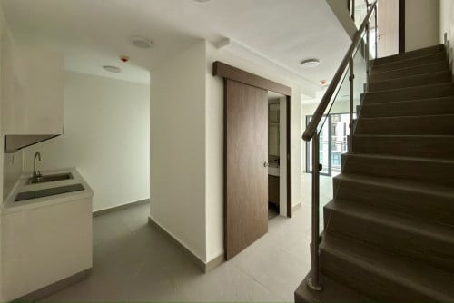 CHEAP PRICE!!! Duplex 2 Beds and 2 Baths for Sale in Urban Village Phase 2