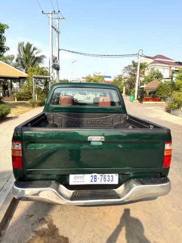Hilux Tiger 2002 ប្រភេទឡានស្អាតនៅំណុំដេីម 90% ប្រេីតែមួយម្ចាស់គត់