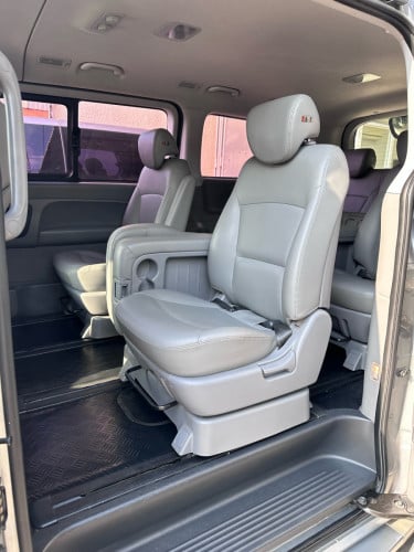 hyundai starex 2015