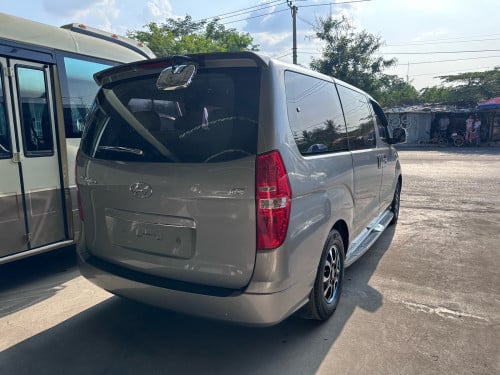 hyundai starex 2015