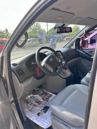 hyundai starex 2015