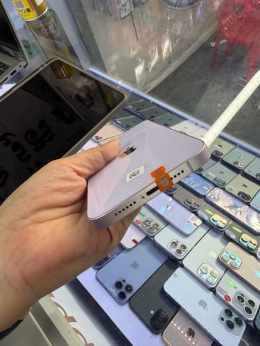 iPhone 14 Pluse LLA សានុំ ហ្សីន