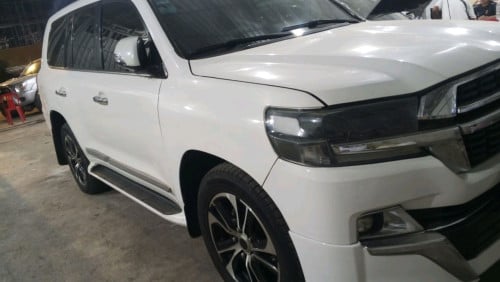 Land cruiser 08 update 2021 2BSxx ឡើងភ្នំពេញ ឡើង ក្នុងកហរៅ
