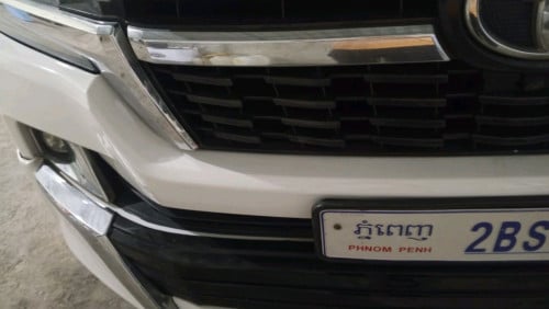 Land cruiser 08 update 2021 2BSxx ឡើងភ្នំពេញ ឡើង ក្នុងកហរៅ