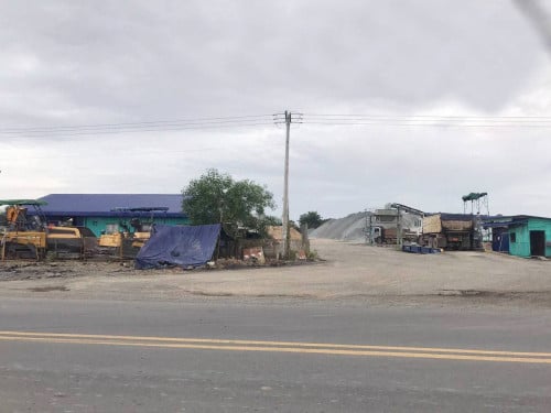Land for sale 土地出售 / Sell Price 出售价: 300,000$ (Can negotiation)