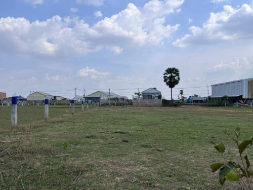 Land for sale 土地出售 / Sell Price 出售价: 489,645$ (Can negotiation)