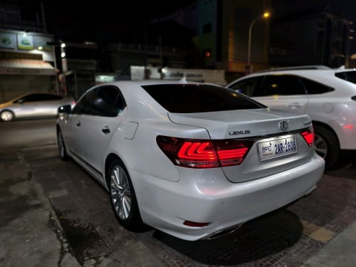 LEXUS LS460L 2013 FULL OPTION VIP