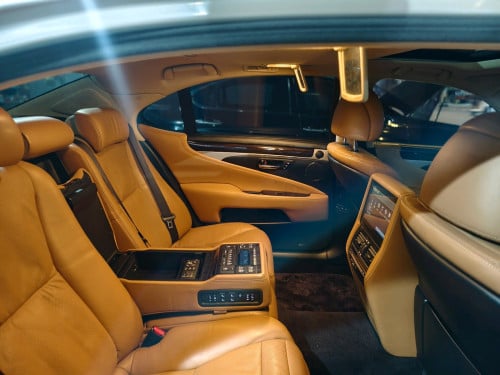 LEXUS LS460L 2013 FULL OPTION VIP