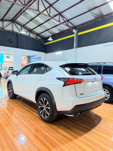 Lexus Nx200t Full Luxury 2015 7ប៊ូតុង​ គុជ​4 ឡើង​មុខ​2018