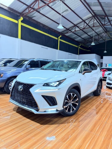 Lexus Nx200t Full Luxury 2015 7ប៊ូតុង​ គុជ​4 ឡើង​មុខ​2018