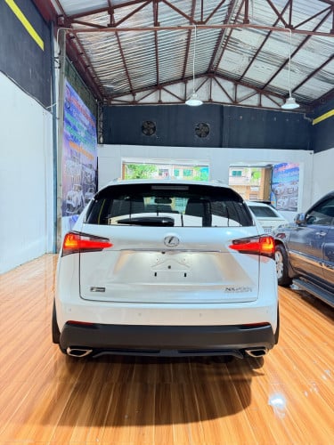 Lexus Nx200t Full Luxury 2015 7ប៊ូតុង​ គុជ​4 ឡើង​មុខ​2018