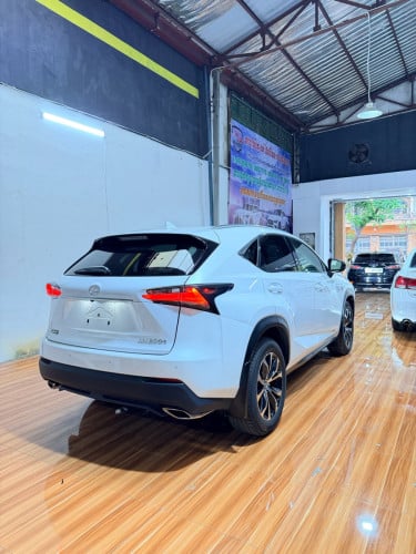 Lexus Nx200t Full Luxury 2015 7ប៊ូតុង​ គុជ​4 ឡើង​មុខ​2018