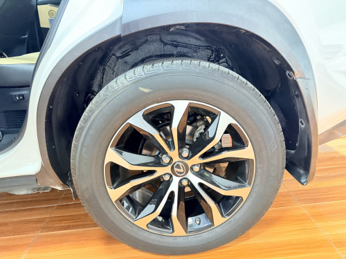 Lexus Nx200t Full Luxury 2015 7ប៊ូតុង​ គុជ​4 ឡើង​មុខ​2018