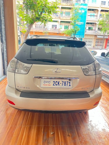 Lexus Rx 330 half full year 2005 p2