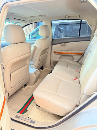 Lexus RX330 H-Full 2005 ធានា​ឡាន​ស្អាត​ គីឡូ​ម៉ាយល៍​13មុឺនសុីន​ លំដាប់​មេឡាន
