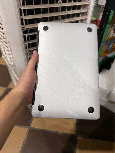 MacBook Air 2011
