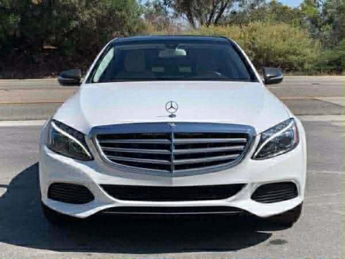 Mercedes Benz C300 4Matice ឆ្នាំ 2015 ធានាឡានស្អាត តម្លៃចរចារ