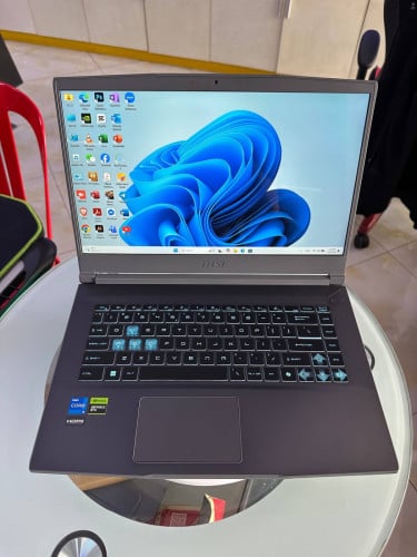 MSI Gaming Thin 15 B12UCX /i5-12th/ 8GB / RTX 2050 4G