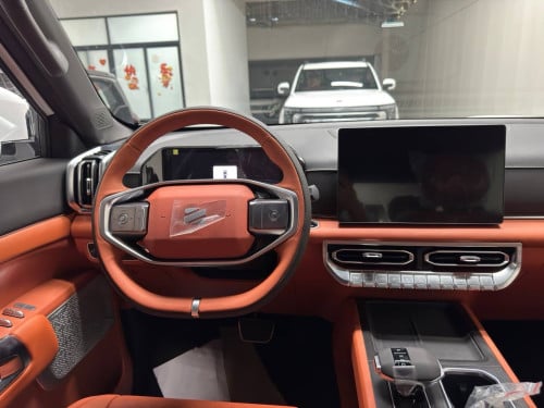 Nissan Z9 High-Spec