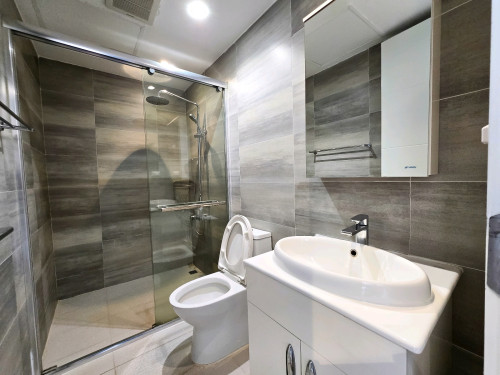 ONE BEDROOM APARTMENT FOR RENT