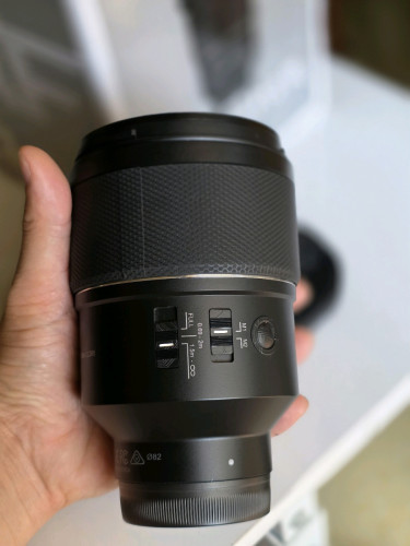 Samyang 135mm f1.8 Sony E-mount