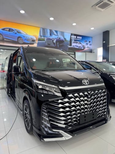 Toyota Hiace VIP MPV Luxury Edition ( Instock now )
