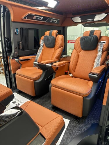Toyota Hiace VIP MPV Luxury Edition ( Instock now )