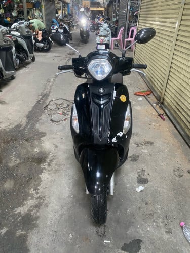 Yamaha filano 2017កាតគ្រី