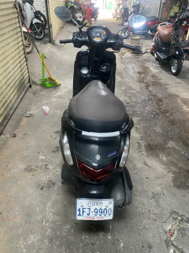 Yamaha filano 2017កាតគ្រី