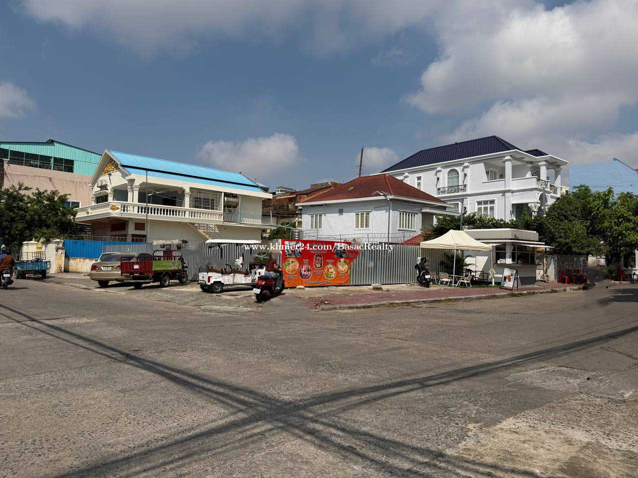 ๐ฃแแธแแแแแแแแถแแแแแ แแ
แแแแแถแแแ
แแแถแแขแแแ
| Corner Land for Sale in Sangkat Chbar Ampov