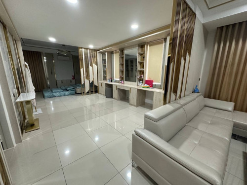 វីឡាសម្រាប់ជួលផ្ទះ12*12.2ដី15.4*21ជួល2000ចចារសំភារះពេញទាំងអស់បន្ទប់ទឹក8បន្ទប់ដេកធំ4បន្ទប់តូច2