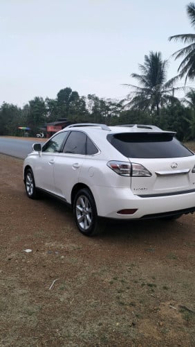 ឡានលក់ 350 ឆ្នាំ2010