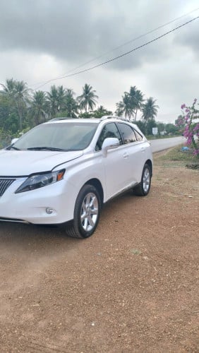 ឡានលក់ 350 ឆ្នាំ2010