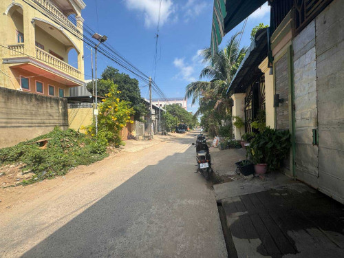 ដីសម្រាប់លក់ នៅក្រុងតាខ្មៅ | Land for Sale in Krong Takhmao