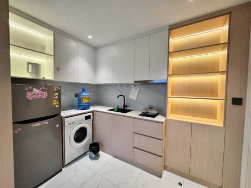 1Bedroom 350$ Conner room