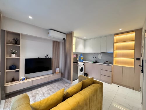 1Bedroom 350$ Conner room