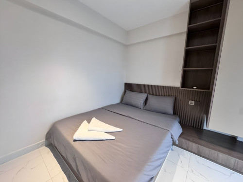 1Bedroom 350$ Conner room