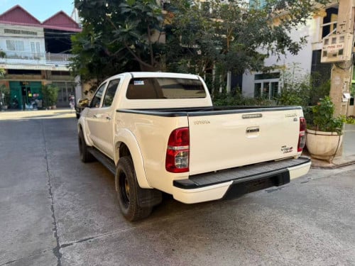 2013 Hilux Rally