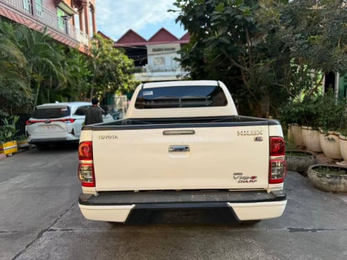 2013 Hilux Rally