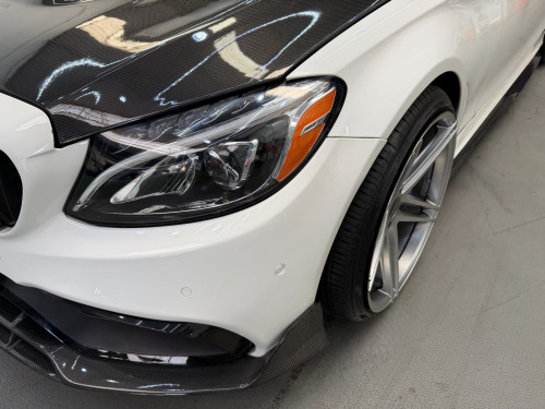 2015 Mercedes-Benz C300 AMG ឡានលេងហេីយស្រាប់