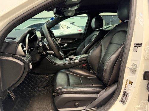 2015 Mercedes-Benz C300 AMG ឡានលេងហេីយស្រាប់
