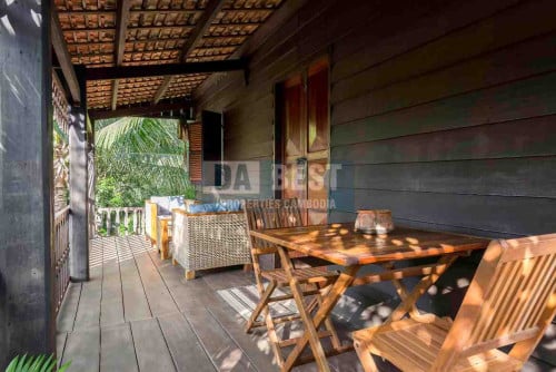 5 Bedrooms Tropical Villa For Sale with Pool in Siem Reap - Cambodia