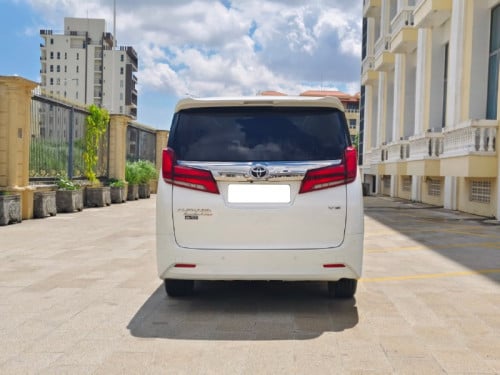 Toyota Alphard 2018 ស្លាកលេខ ឡានមូល តម្លៃ $89000 ចចារ